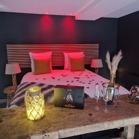 Au Fer A Cheval Hotel Gandelain Luaran gambar