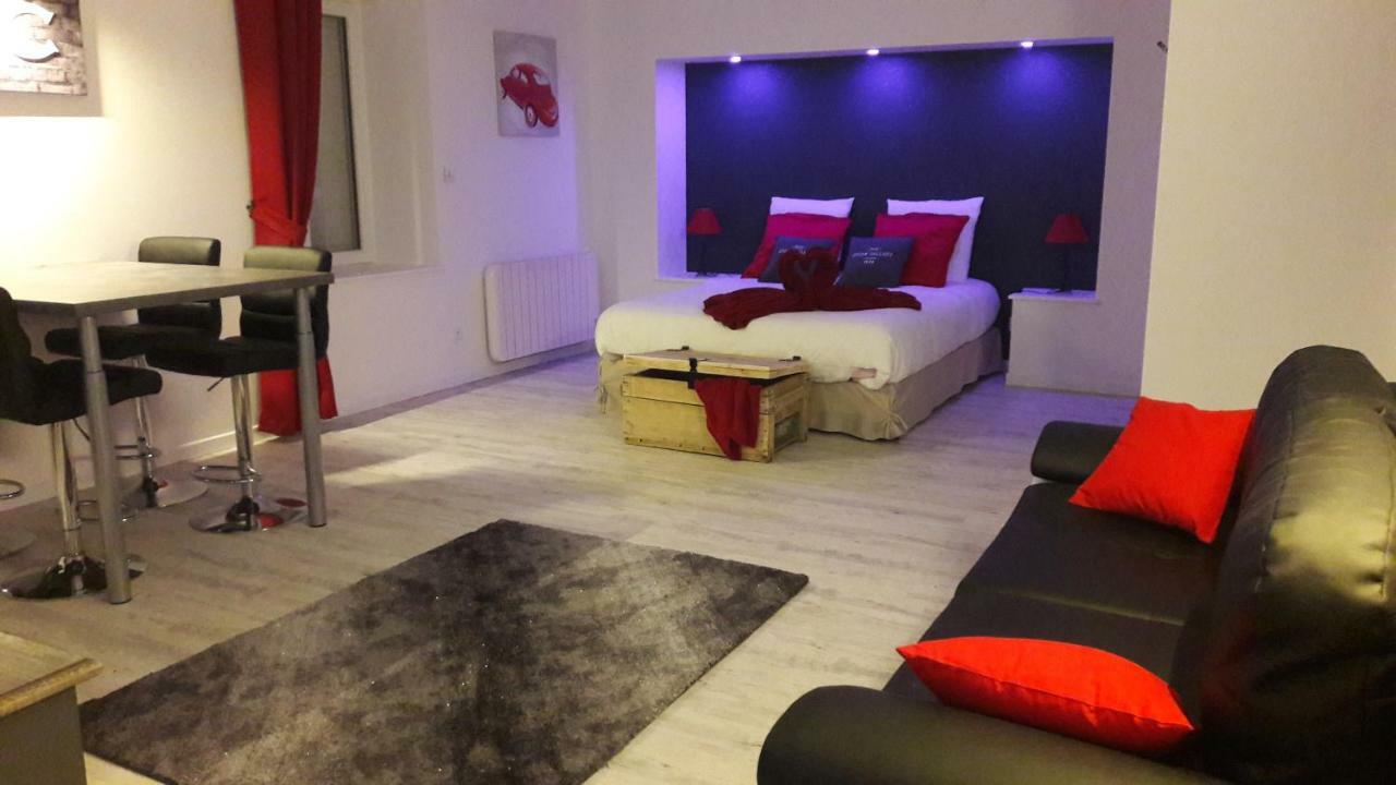 Au Fer A Cheval Hotel Gandelain Luaran gambar