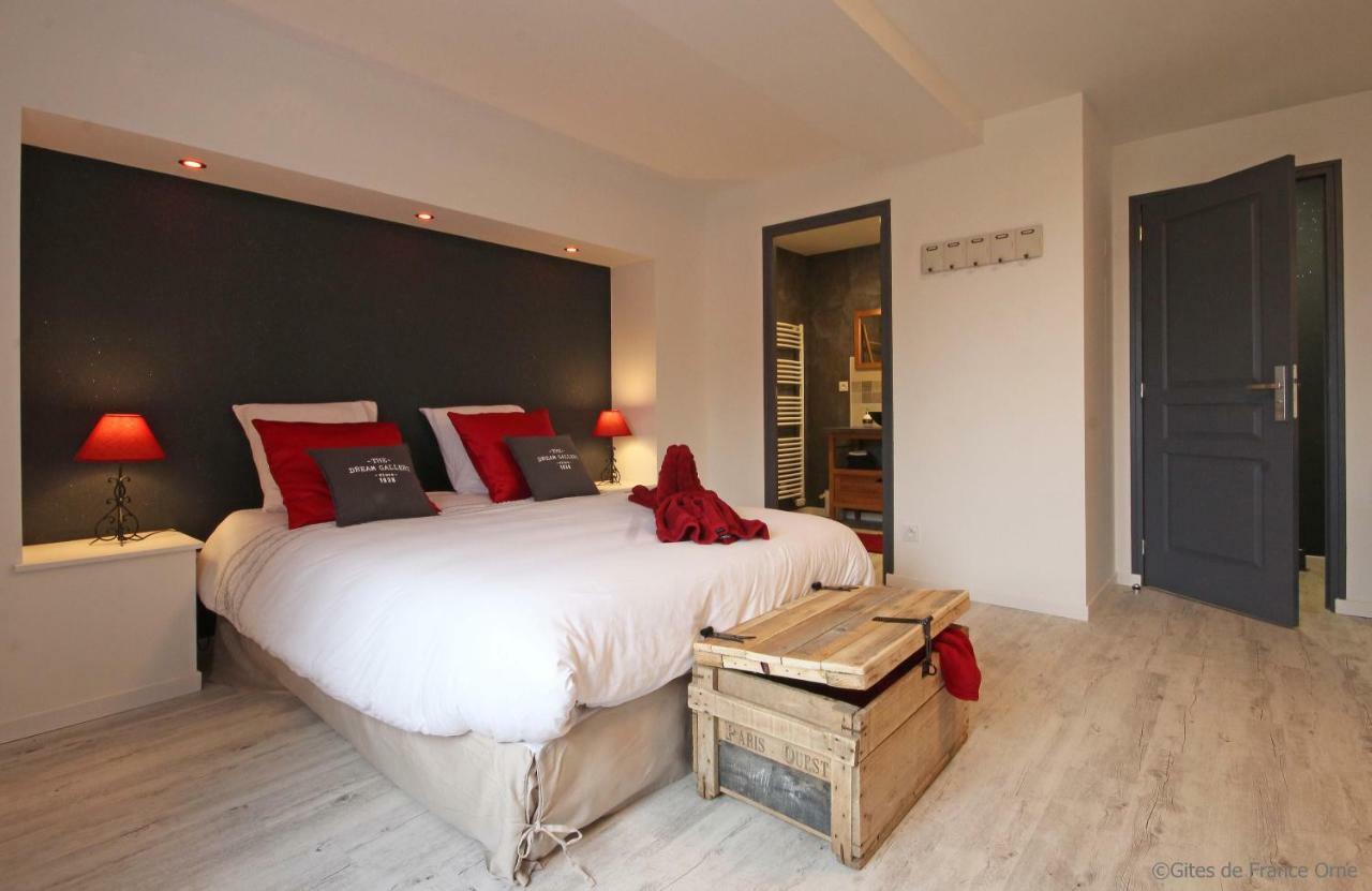Au Fer A Cheval Hotel Gandelain Luaran gambar