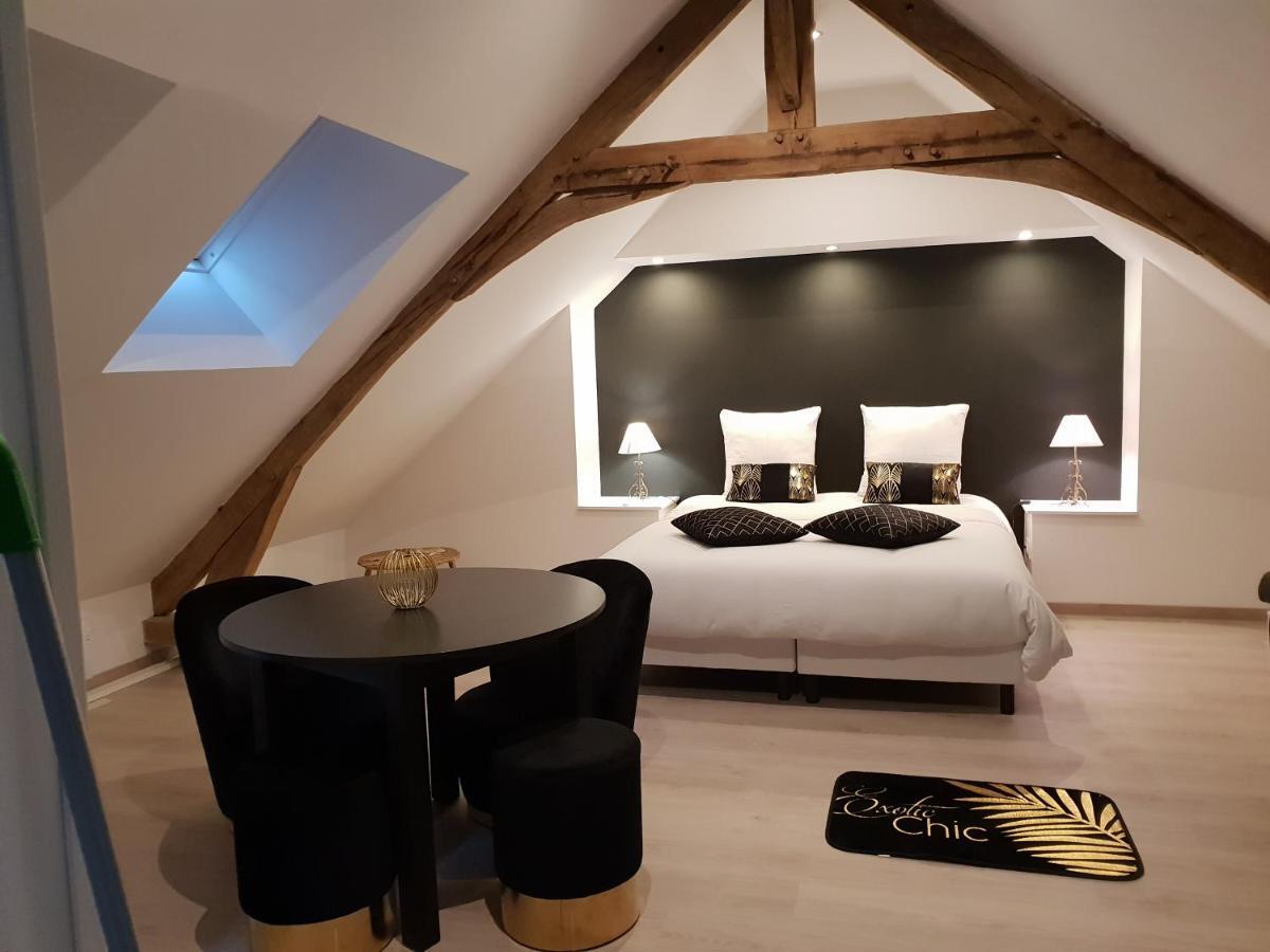 Au Fer A Cheval Hotel Gandelain Luaran gambar